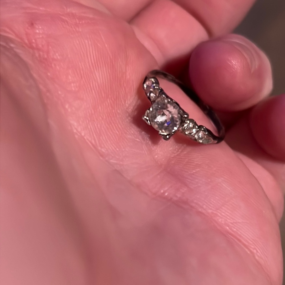 “STERLING” antique patina CZ size 8 VINTAGE silver statement ring